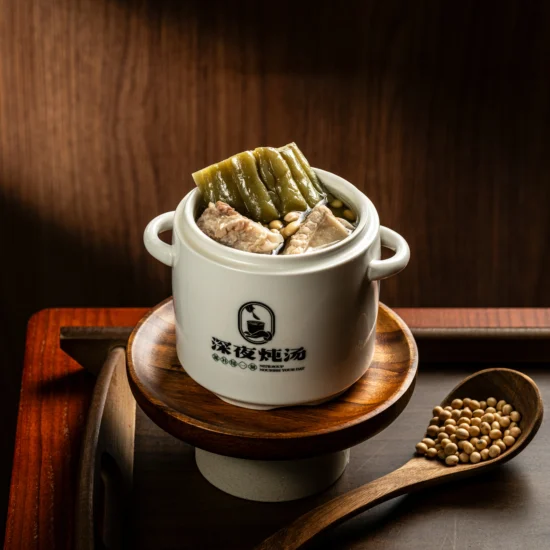 清热降火·祛湿消胀|苦瓜黄豆排骨汤|	Reduce Heat & Dampness · Bitter Gourd Soybean Pork Rib Soup