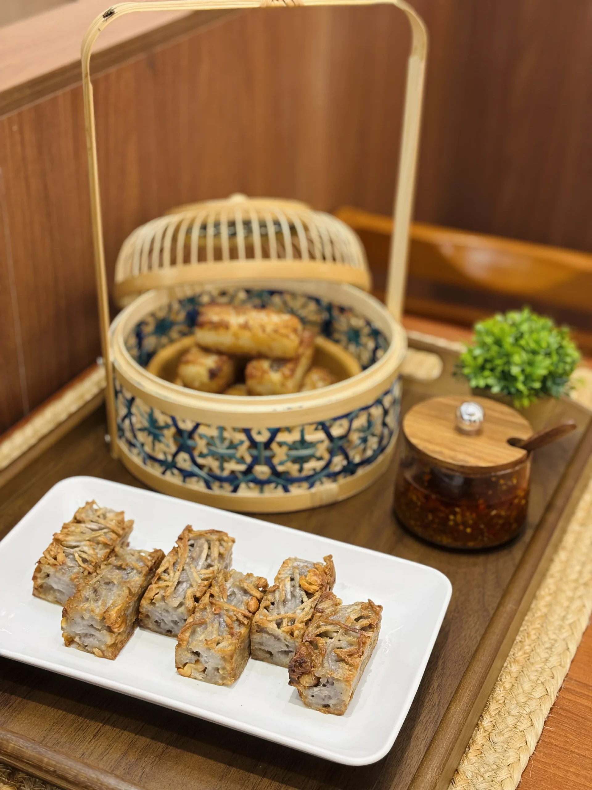香煎芋头糕 | Pan-fried Taro Cake