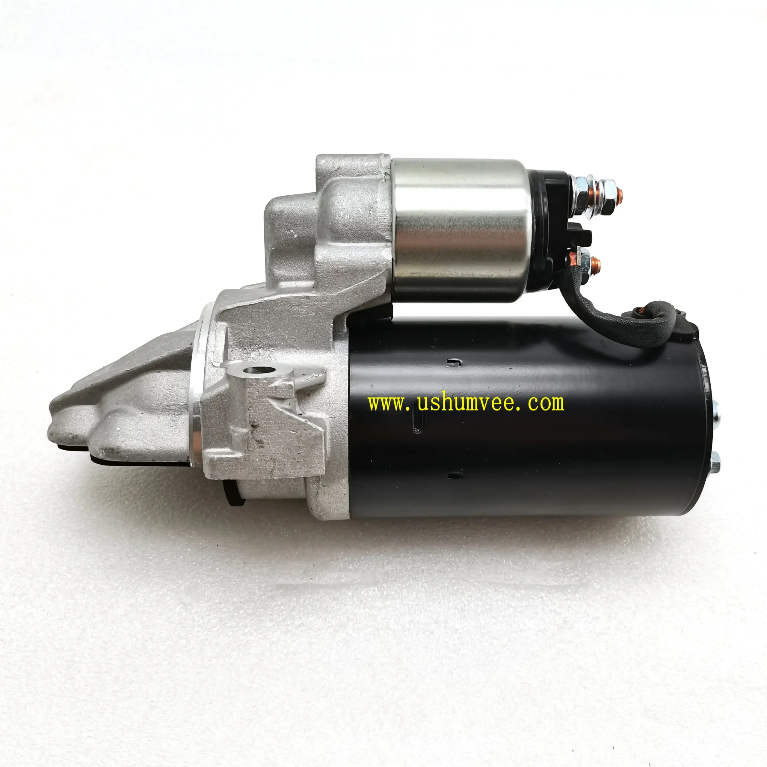 H0ab25246772d4c65b3c9b987555743d1i.webp OEM Genuine LR025840 Starter Motor for Defender - Image 1